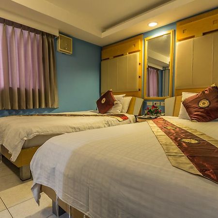 Sam'S Lodge Бангкок Экстерьер фото