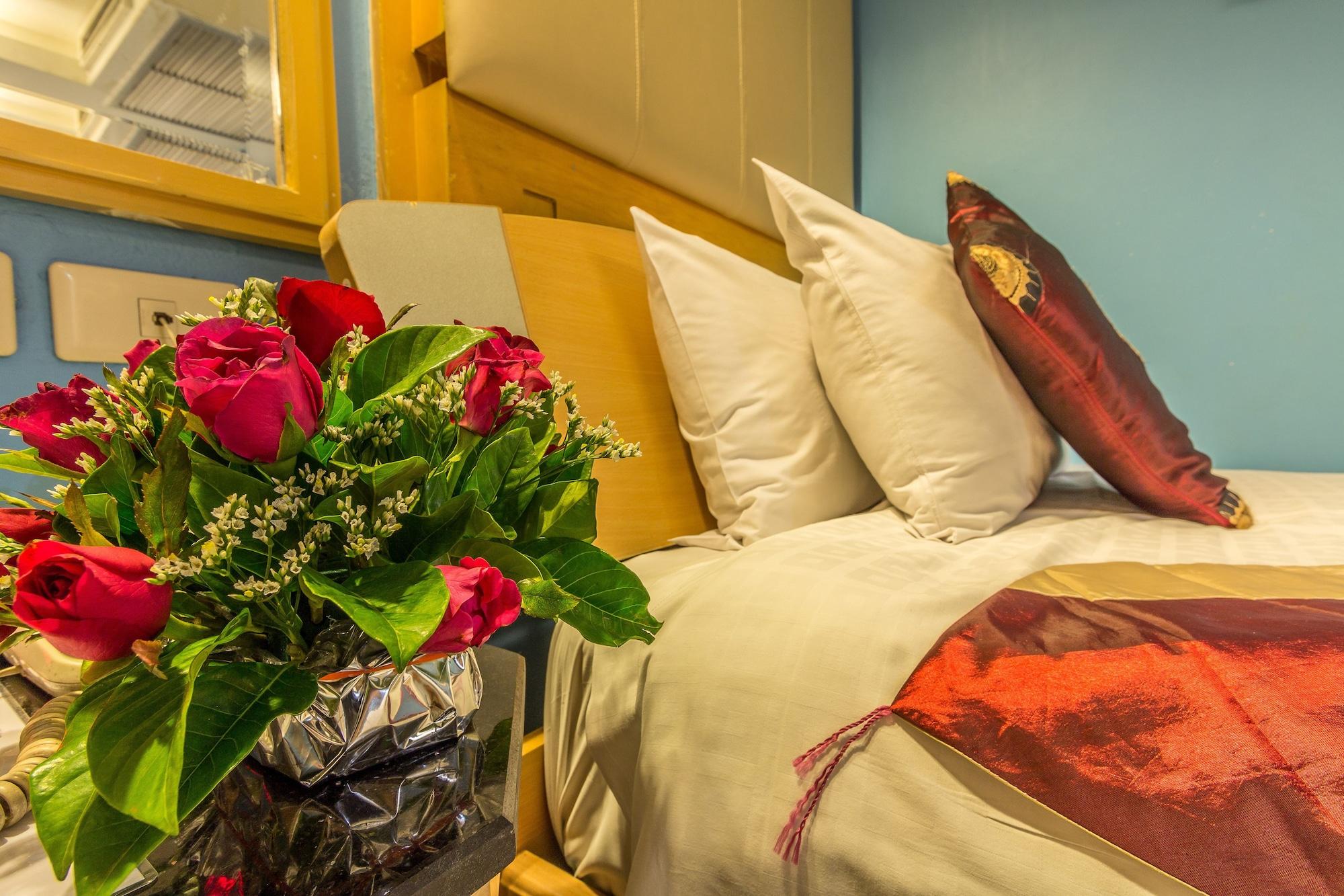 Sam'S Lodge Бангкок Экстерьер фото