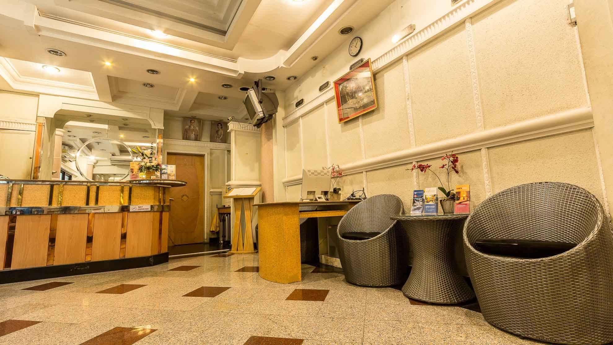 Sam'S Lodge Бангкок Экстерьер фото